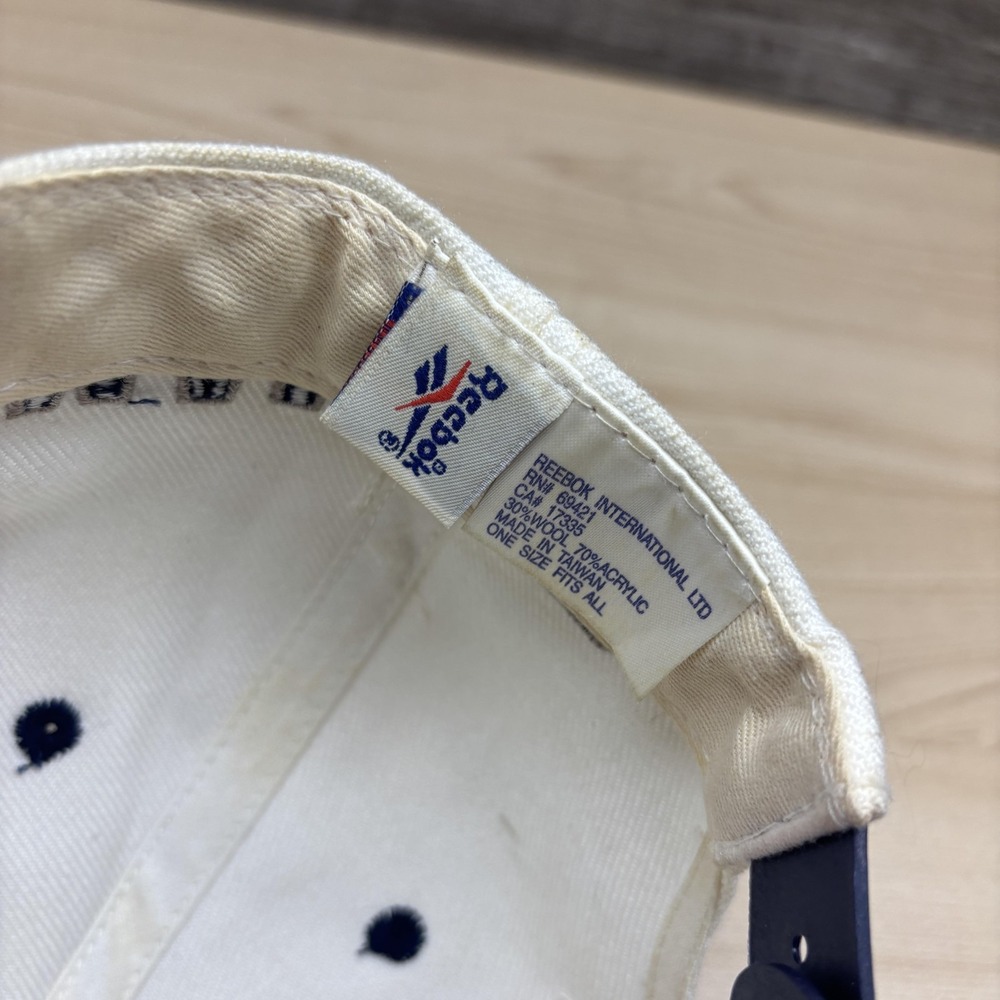 Xavier Musketeers Hat Cap Snap Back One Size Mens Navy NCAA Basketball Reebok - Picture 11 of 12